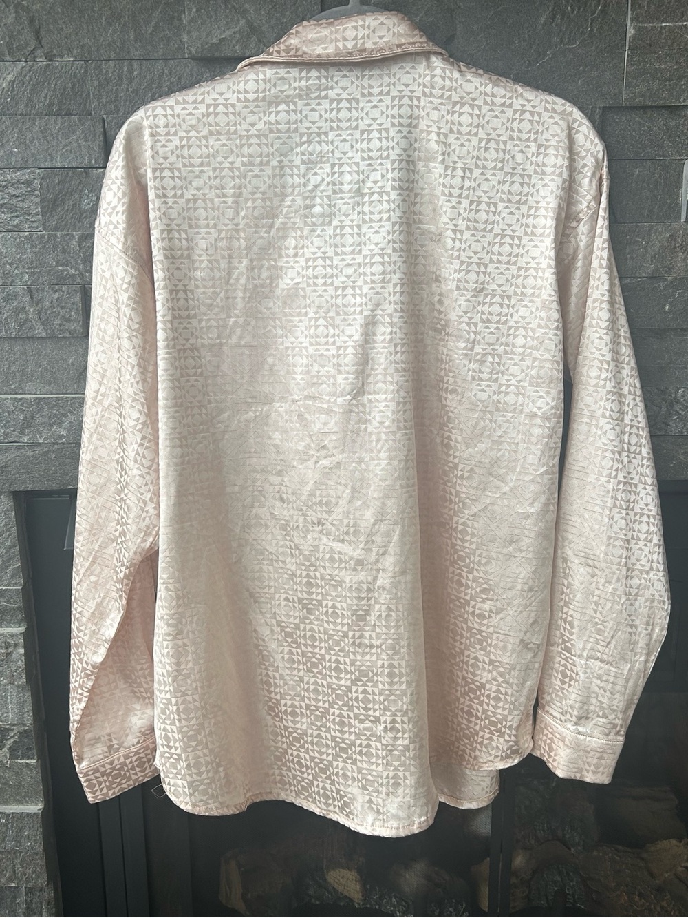 Bailey 44 Women's Pink Button-Down Shirt - Picture 3 of 4